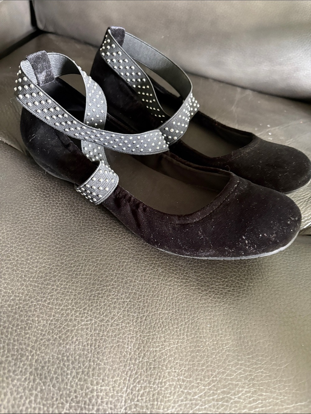Kenneth Cole Black Studded Crisscross Ballet Flats
